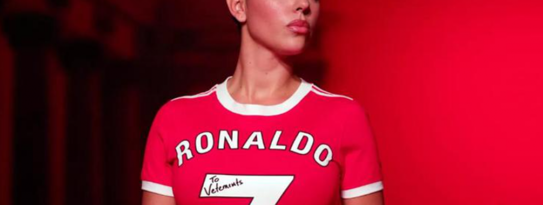 Inspirado no estilo da camisa de Ronaldo