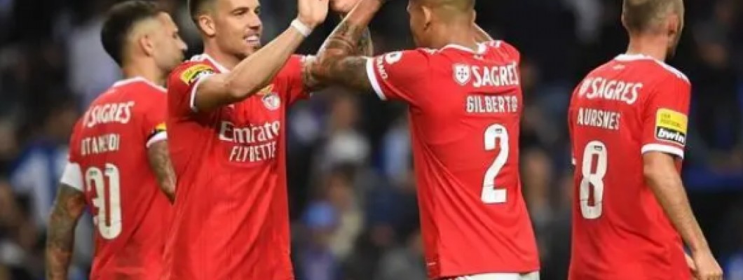 9 vitórias e 1 empate lideram a classificação da Superliga Portuguesa