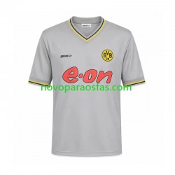 Camisolas Borussia Dortmund Retro Homem Visitante 2002 Manga Curta