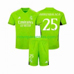 Camisolas Real Madrid Kepa Arrizabalaga 25 Guarda-redes Criança Casa 2023-2024 Manga Curta